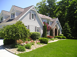Landscapers and Lawncare Services in Roanoke, IN